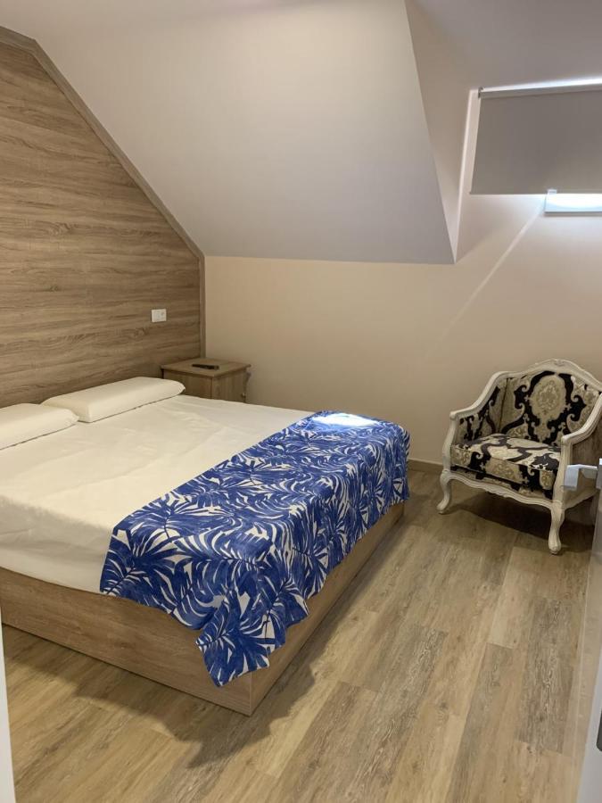 Hotel Apartamentos Seven Rooms Punta Umbria Ngoại thất bức ảnh