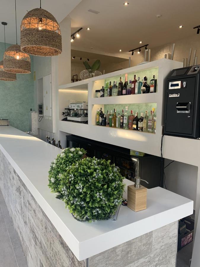 Hotel Apartamentos Seven Rooms Punta Umbria Ngoại thất bức ảnh