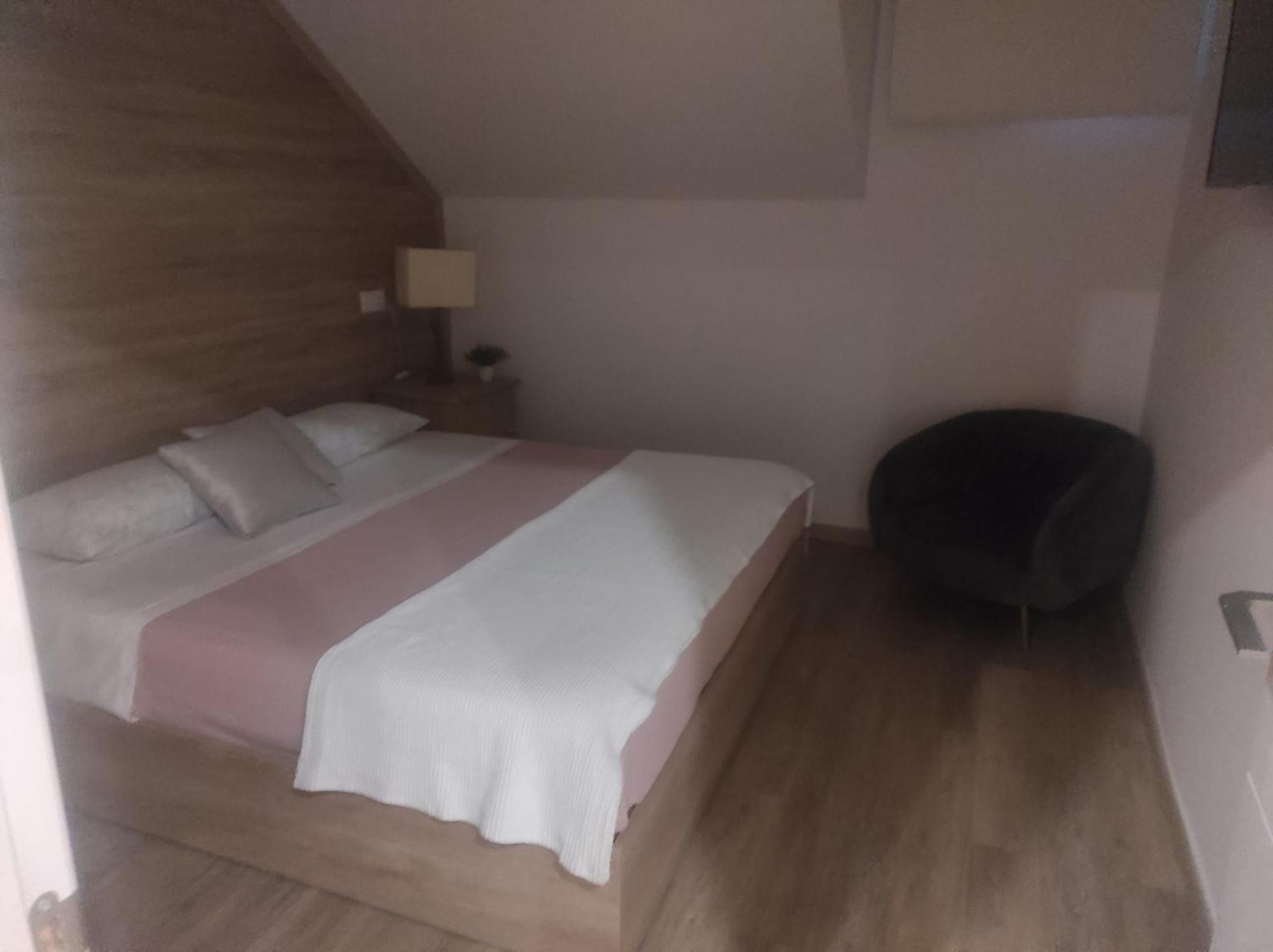 Hotel Apartamentos Seven Rooms Punta Umbria Ngoại thất bức ảnh